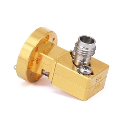 Adaptateur de guide d'onde
